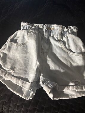 SHEIN Light Blue Paperbag Waist Denim Shorts